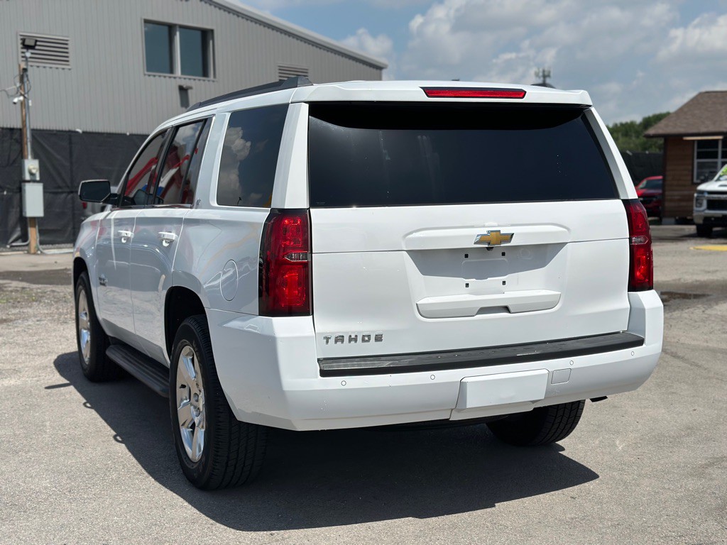 2016 Chevrolet Tahoe Image 6