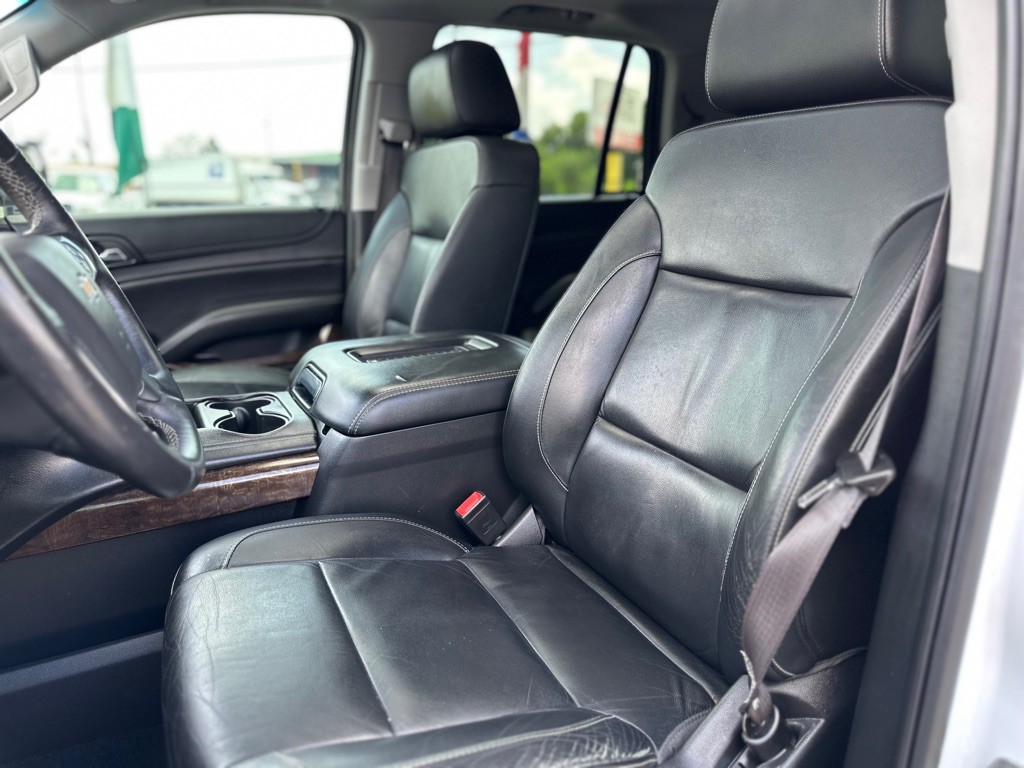 2016 Chevrolet Tahoe Image 28