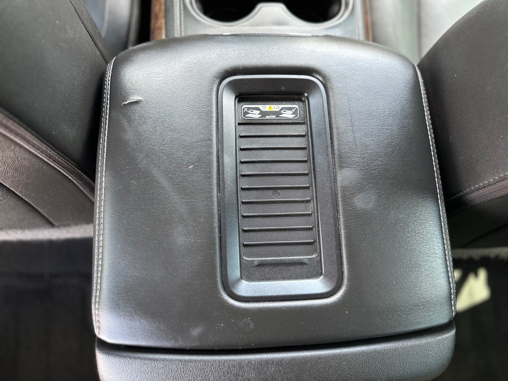 2016 Chevrolet Tahoe Image 38