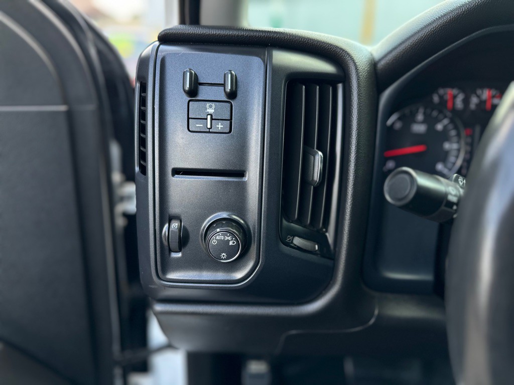 2019 Chevrolet Silverado 1500 Image 16