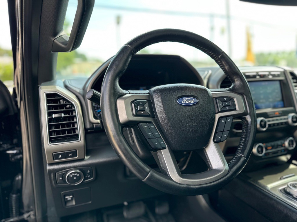 2021 Ford Expedition Image 17