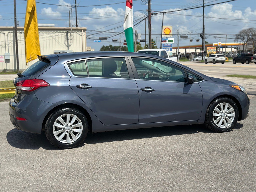 2014 Kia Forte Image 9