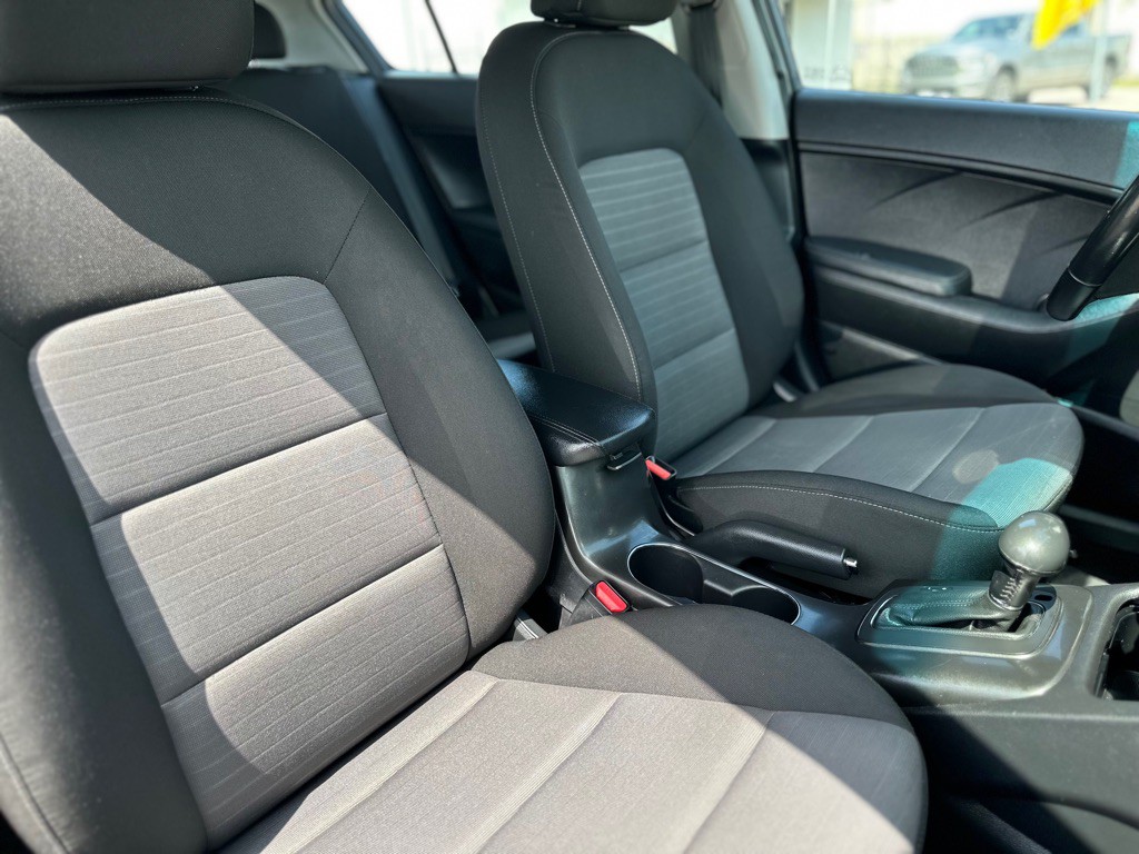 2014 Kia Forte Image 28