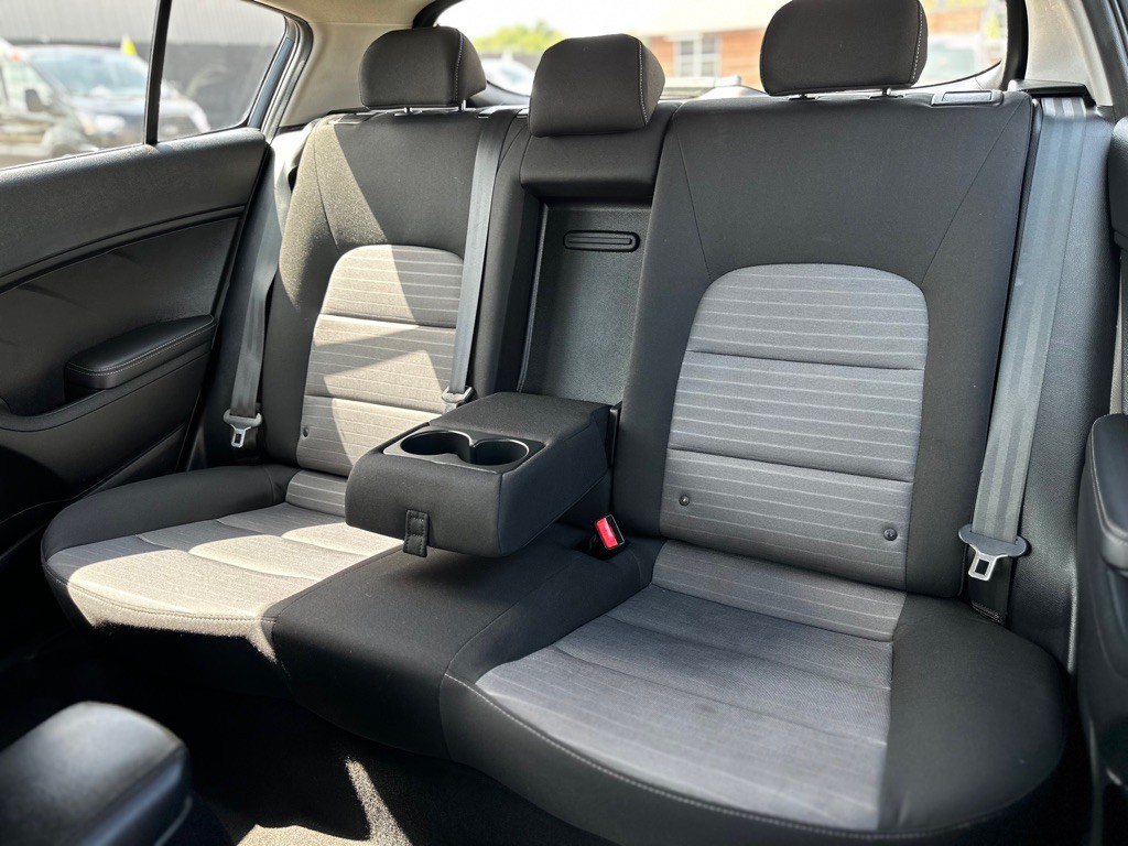 2014 Kia Forte Image 30