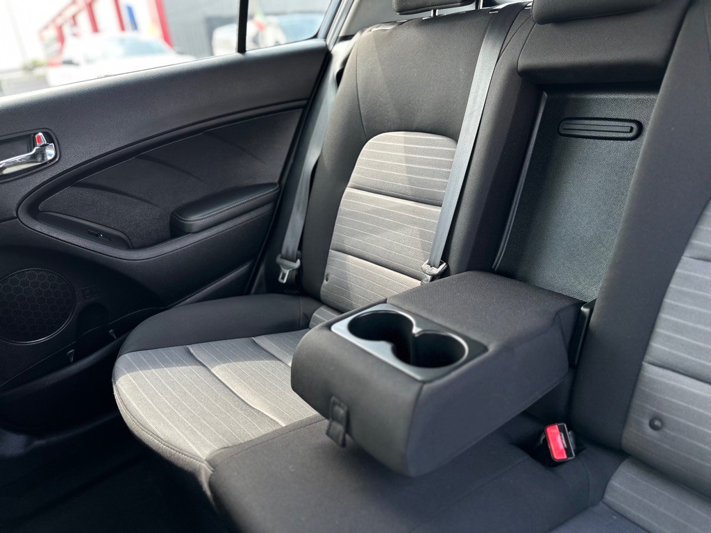 2014 Kia Forte Image 33