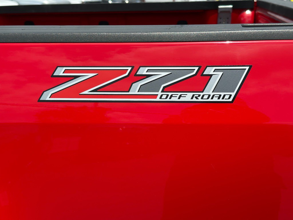 2018 Chevrolet Colorado Image 9