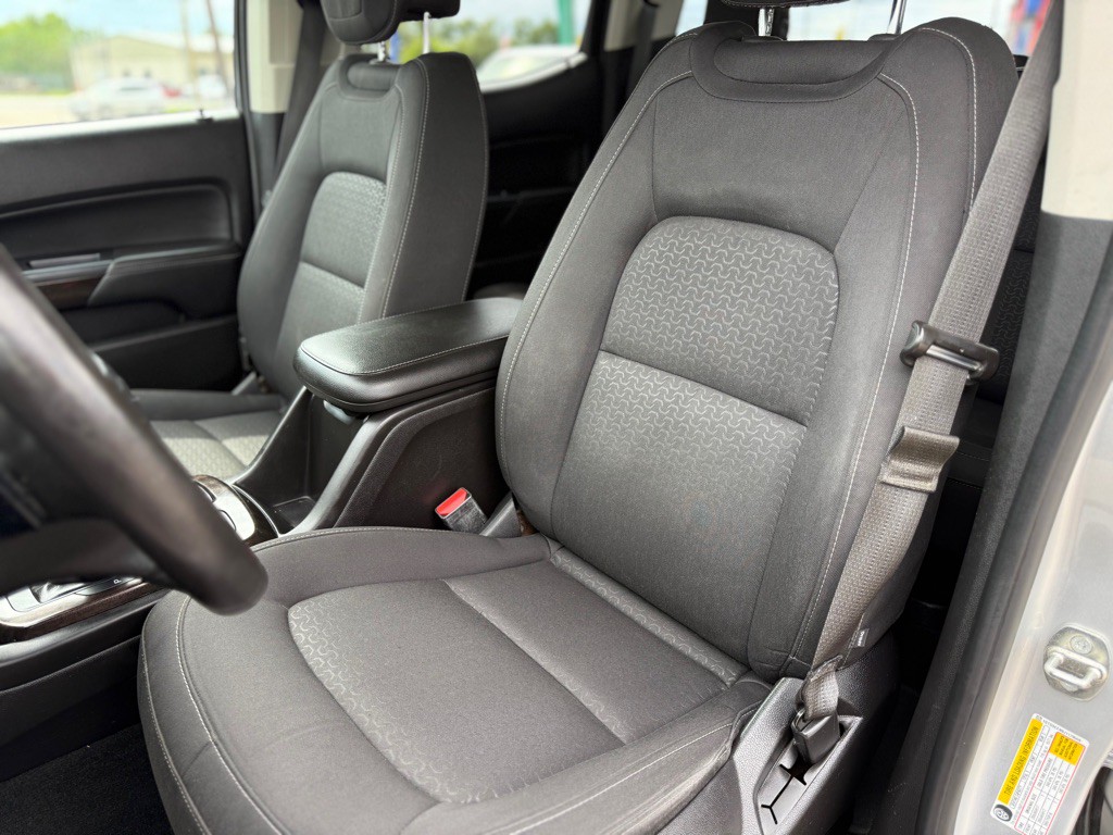 2018 GMC Canyon Image 24