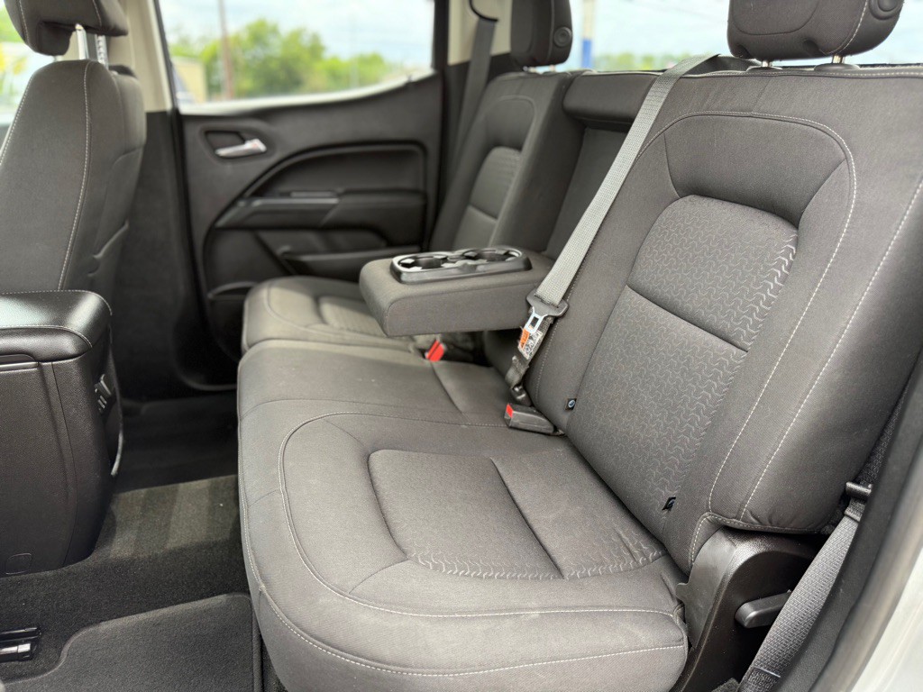 2018 GMC Canyon Image 30