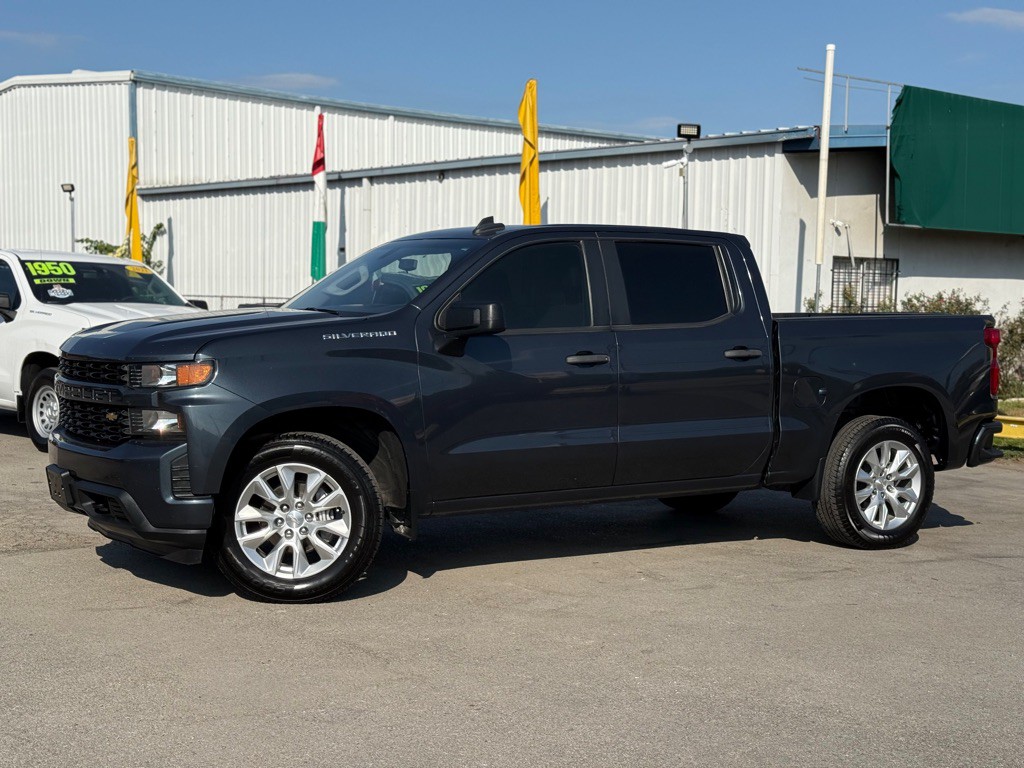 2021 Chevrolet Silverado 1500 Image 2