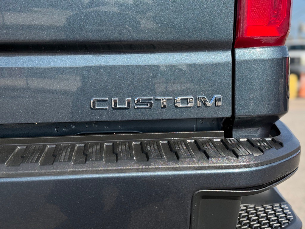 2021 Chevrolet Silverado 1500 Image 12