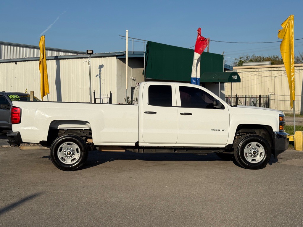 2018 Chevrolet Silverado 1500 Image 11