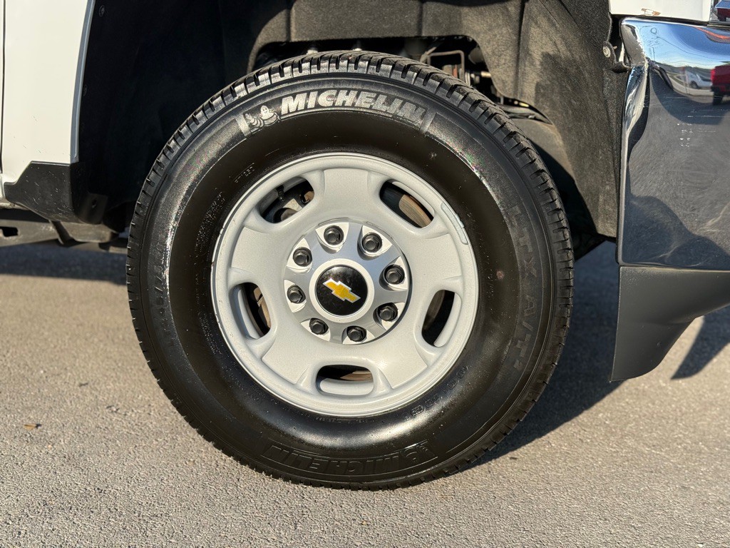 2018 Chevrolet Silverado 1500 Image 15