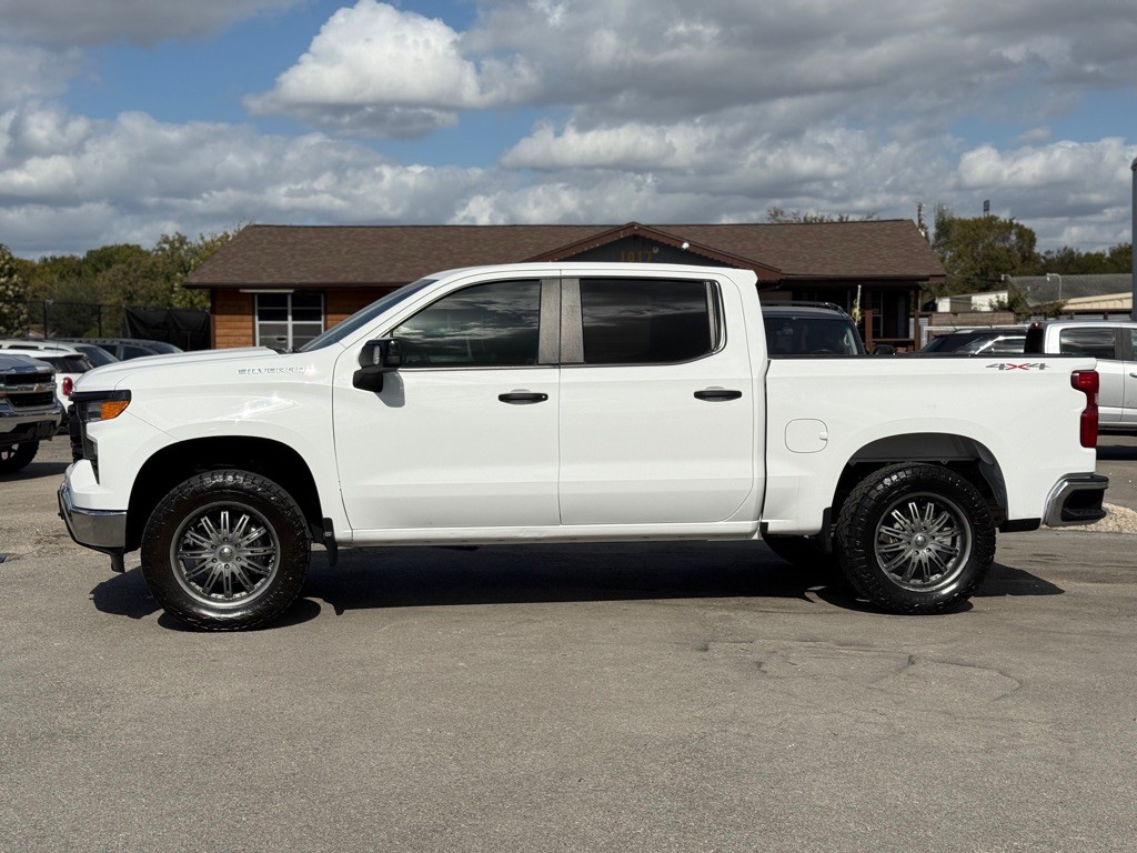 2022 Chevrolet Silverado 1500 Image 3