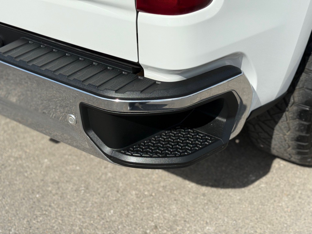 2022 Chevrolet Silverado 1500 Image 14