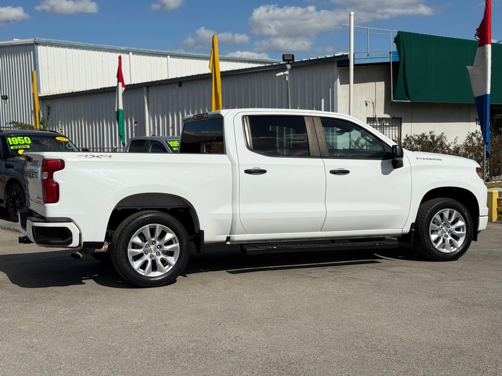 2022 Chevrolet Silverado 1500 Image 12