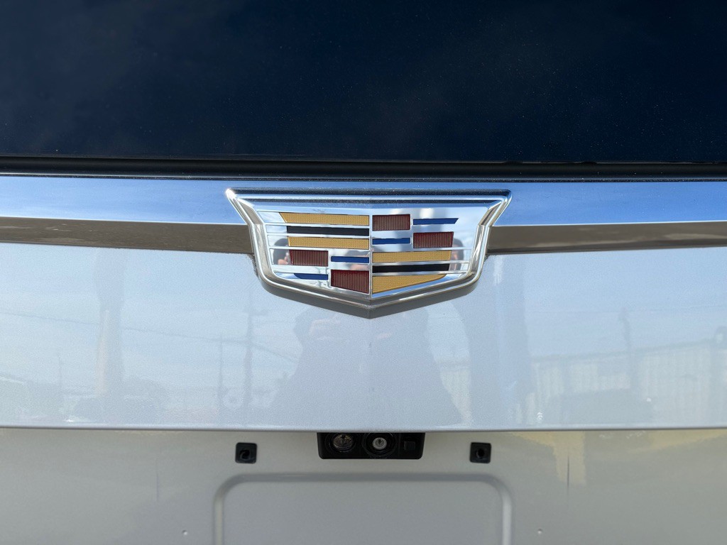 2017 Cadillac Escalade Image 7