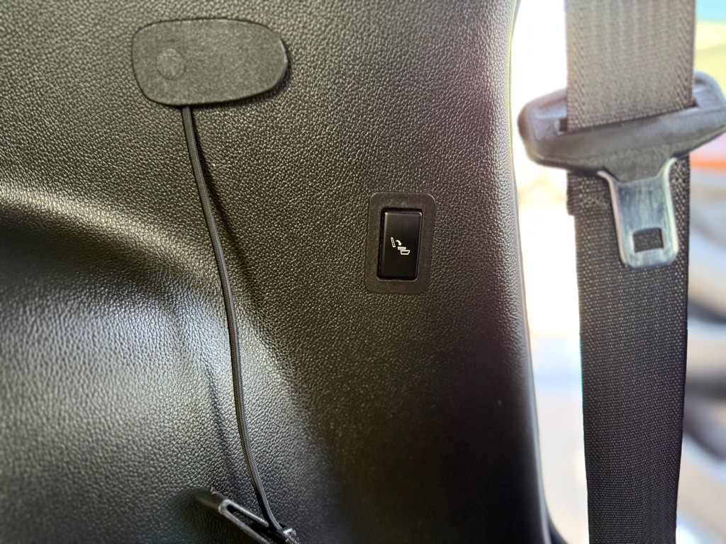 2017 Cadillac Escalade Image 47