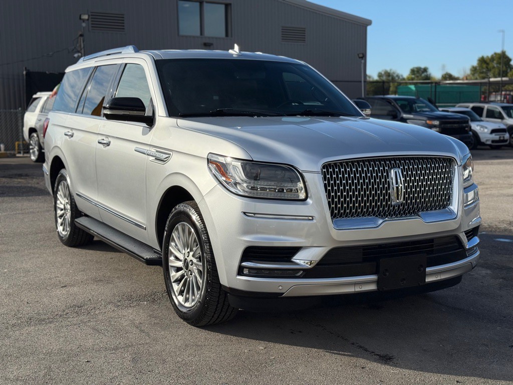 2018 Lincoln Navigator Image 15