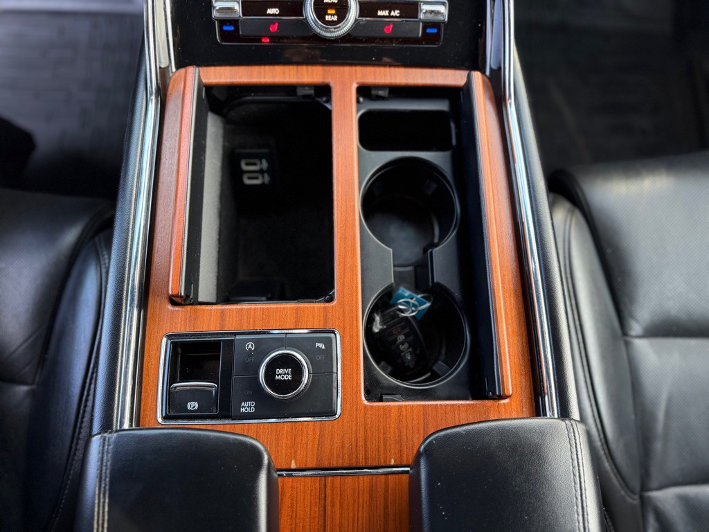 2018 Lincoln Navigator Image 23