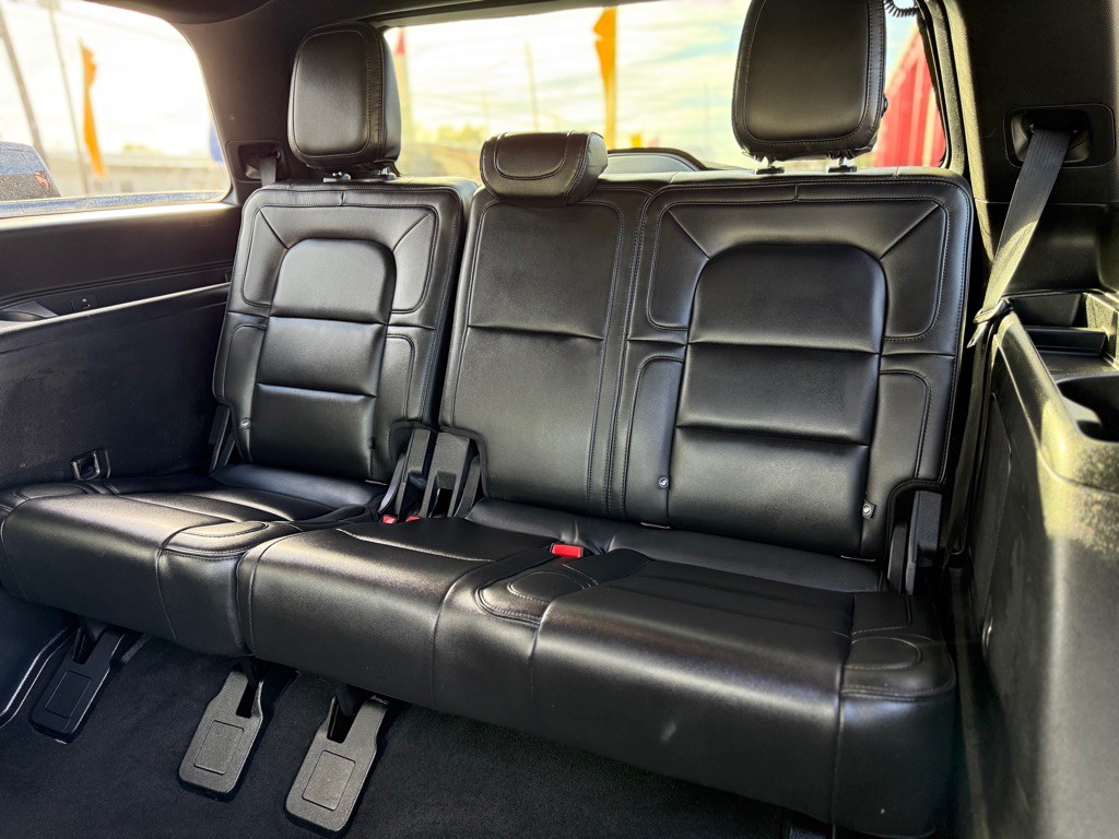 2018 Lincoln Navigator Image 41