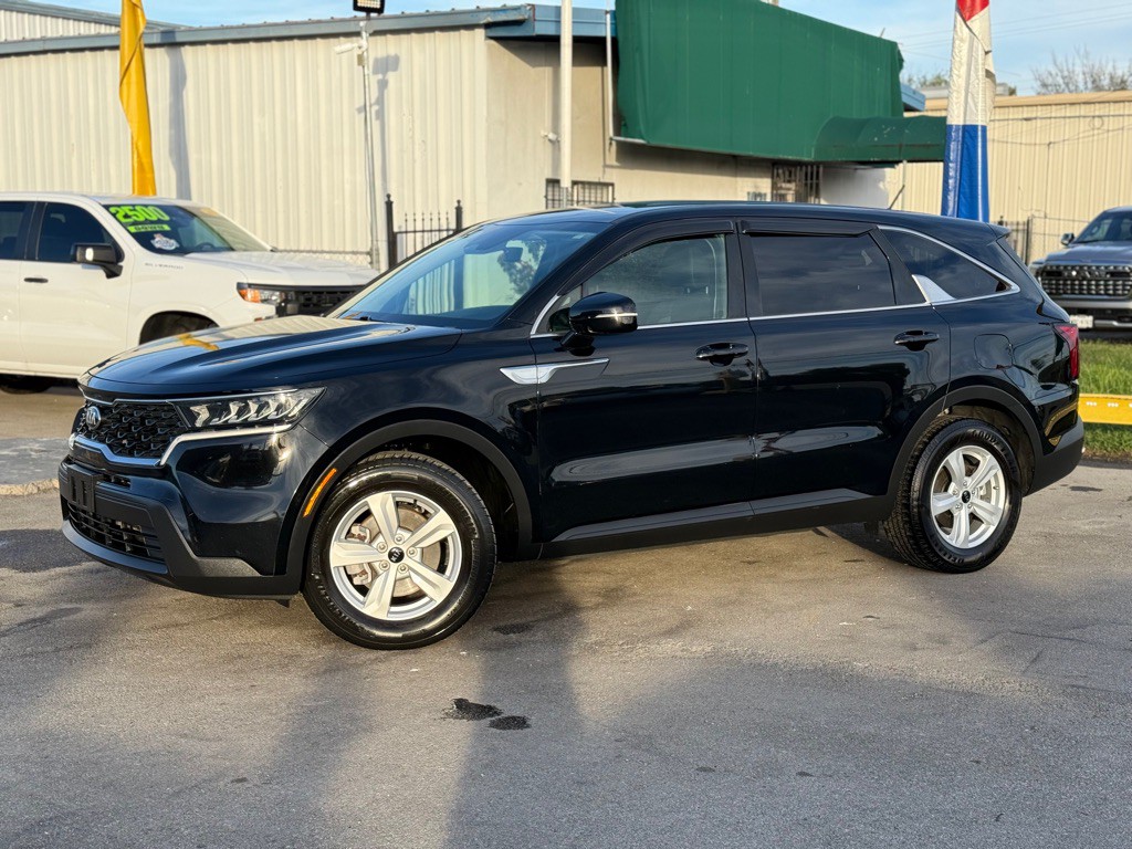 2021 Kia Sorento Image 2