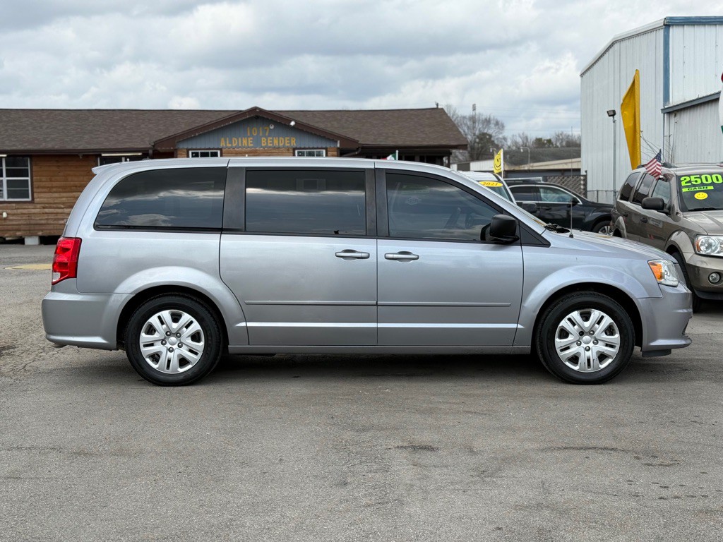 2017 Dodge Grand Caravan Image 9