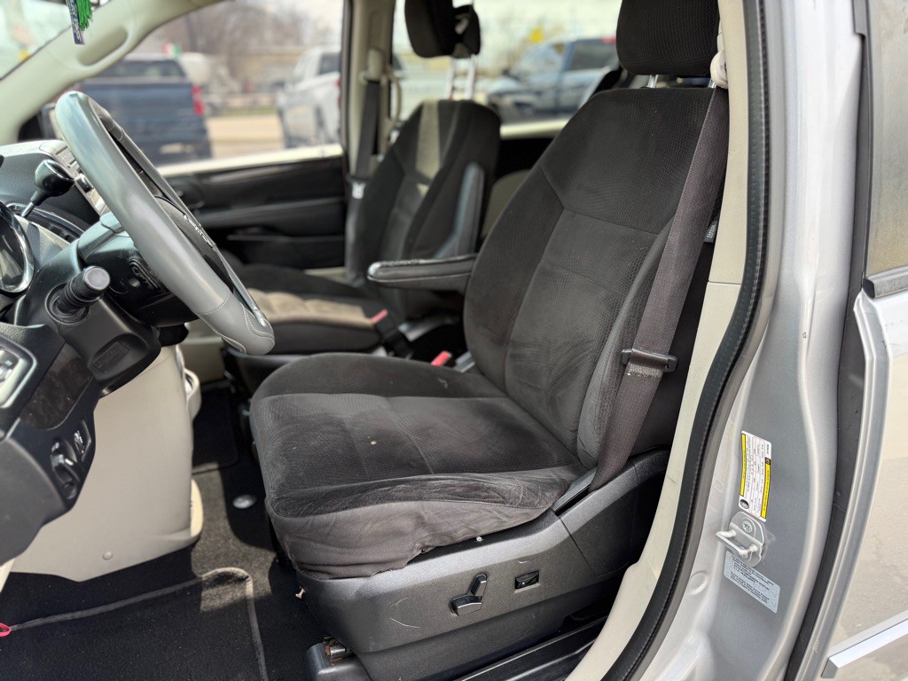 2017 Dodge Grand Caravan Image 16