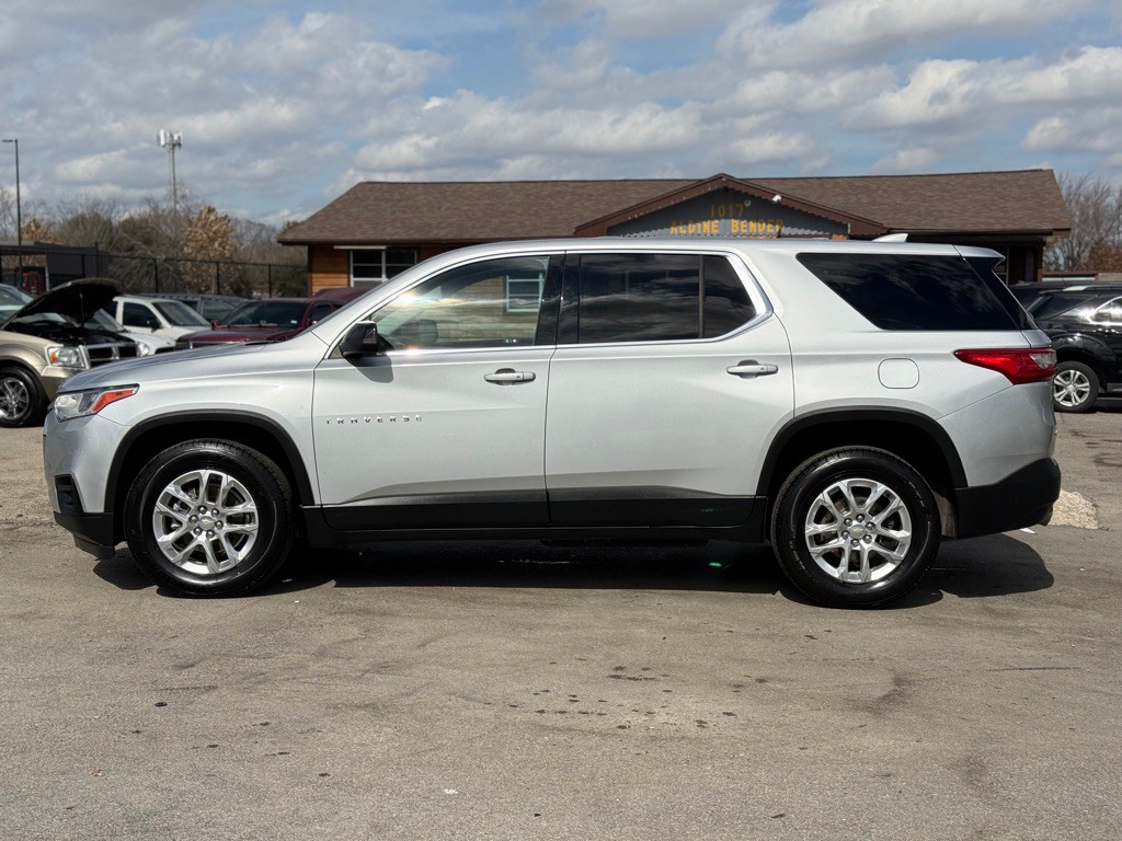 2021 Chevrolet Traverse Image 3