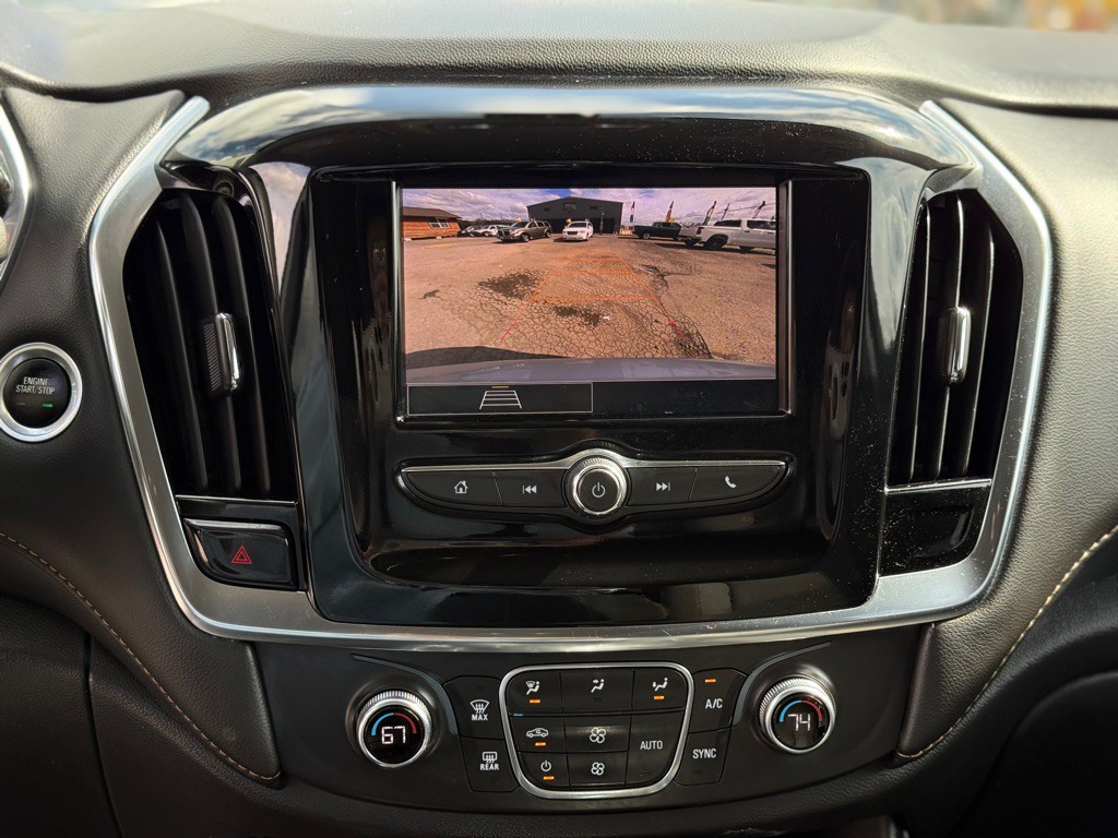 2021 Chevrolet Traverse Image 15