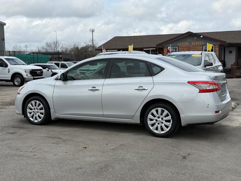 2013 Nissan Sentra Image 4