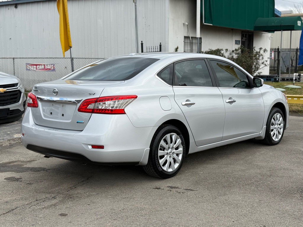 2013 Nissan Sentra Image 8