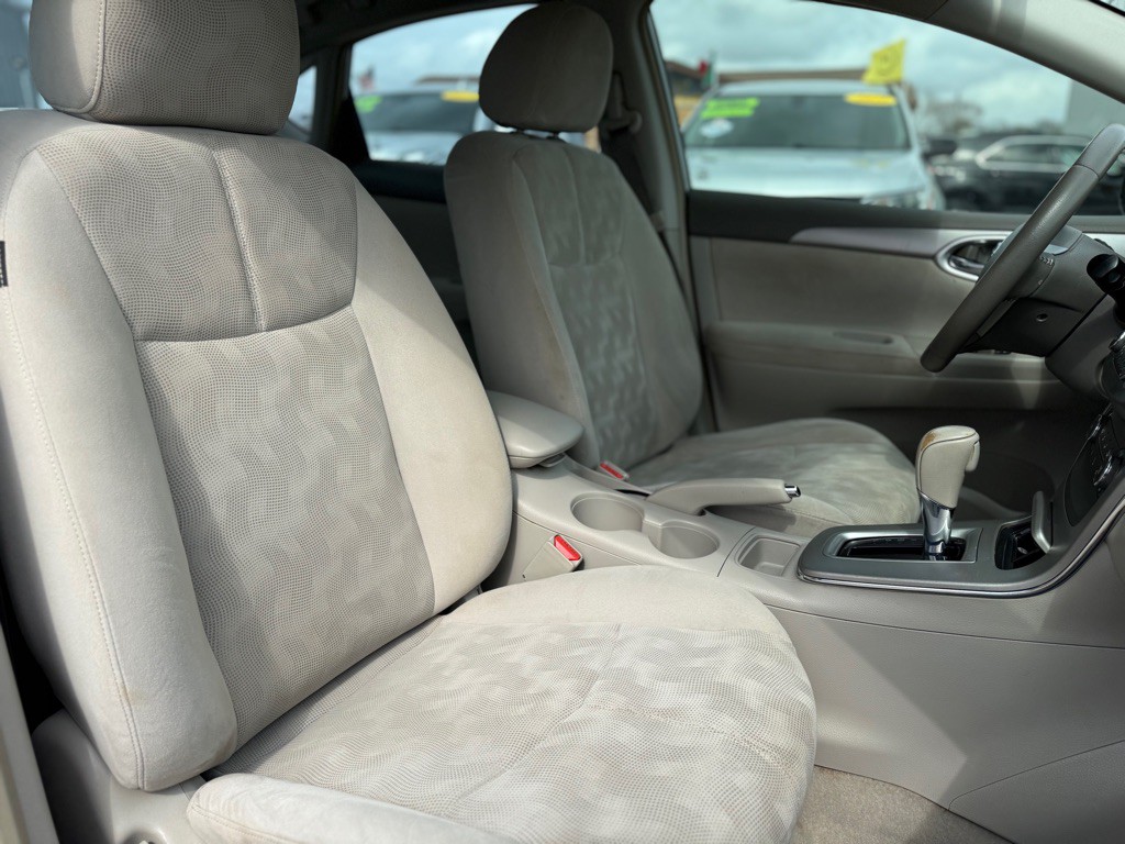 2013 Nissan Sentra Image 23