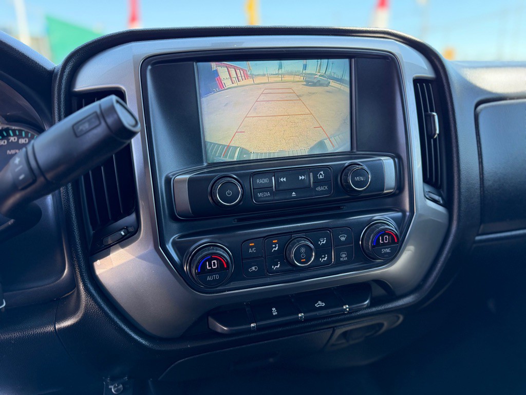 2018 Chevrolet Silverado 1500 Image 16