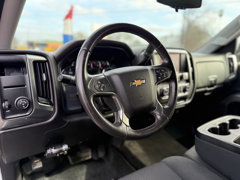 2015 Chevrolet Silverado 1500 Image 18