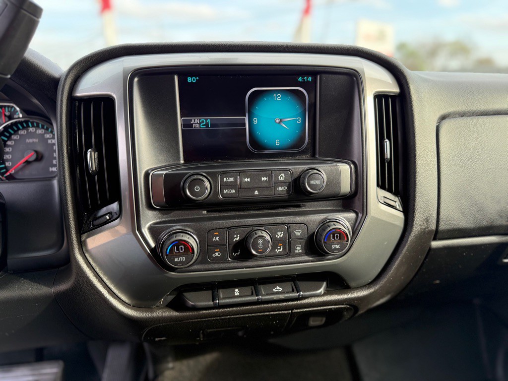 2015 Chevrolet Silverado 1500 Image 21