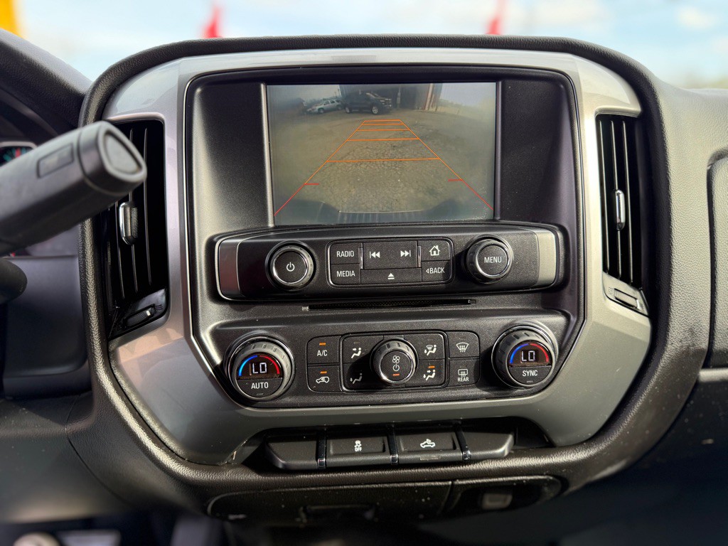 2015 Chevrolet Silverado 1500 Image 22