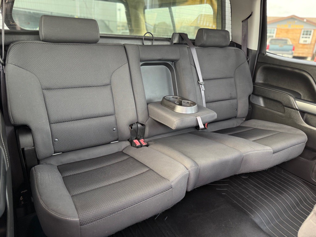 2015 Chevrolet Silverado 1500 Image 32
