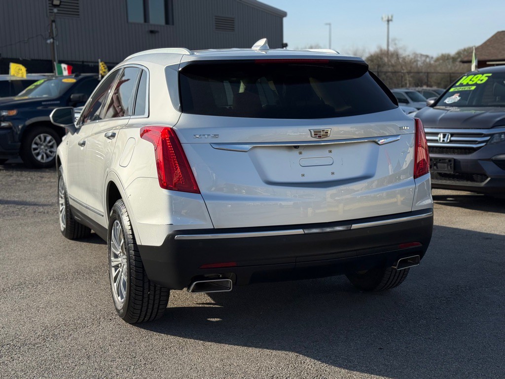 2017 Cadillac XT5 Image 5