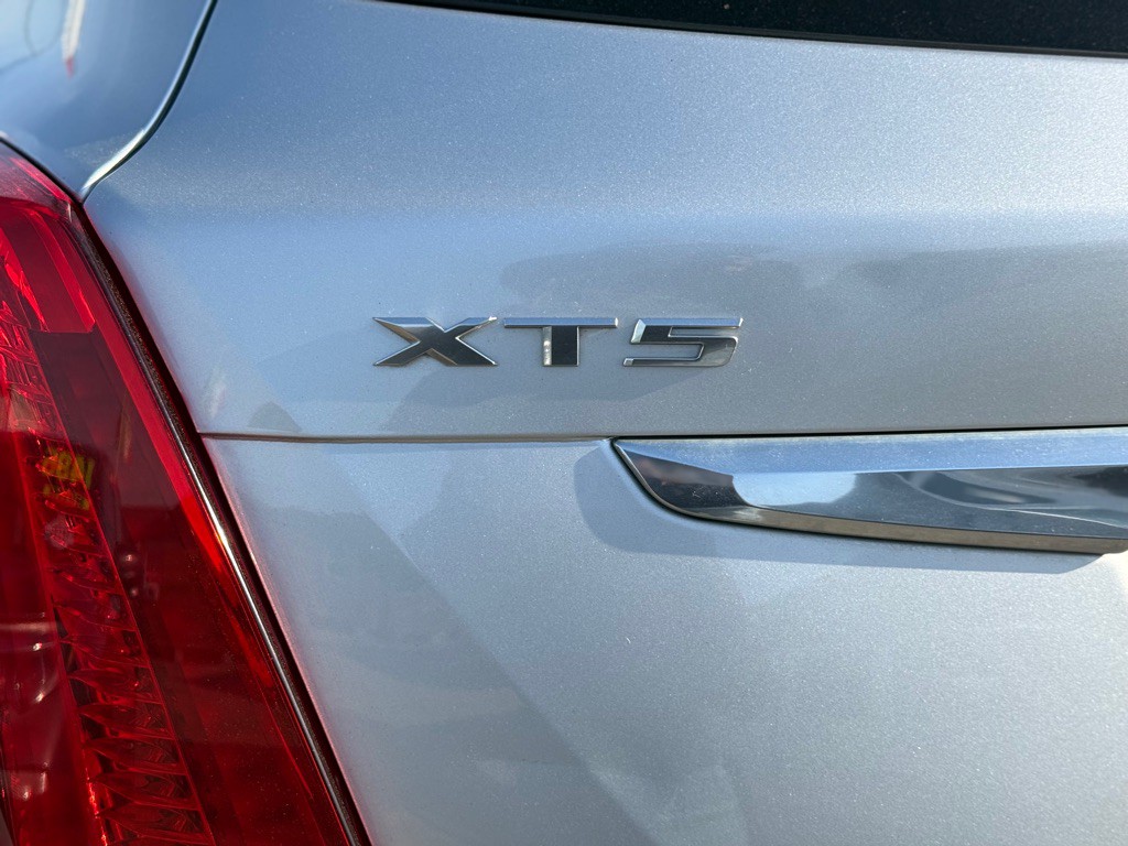 2017 Cadillac XT5 Image 7