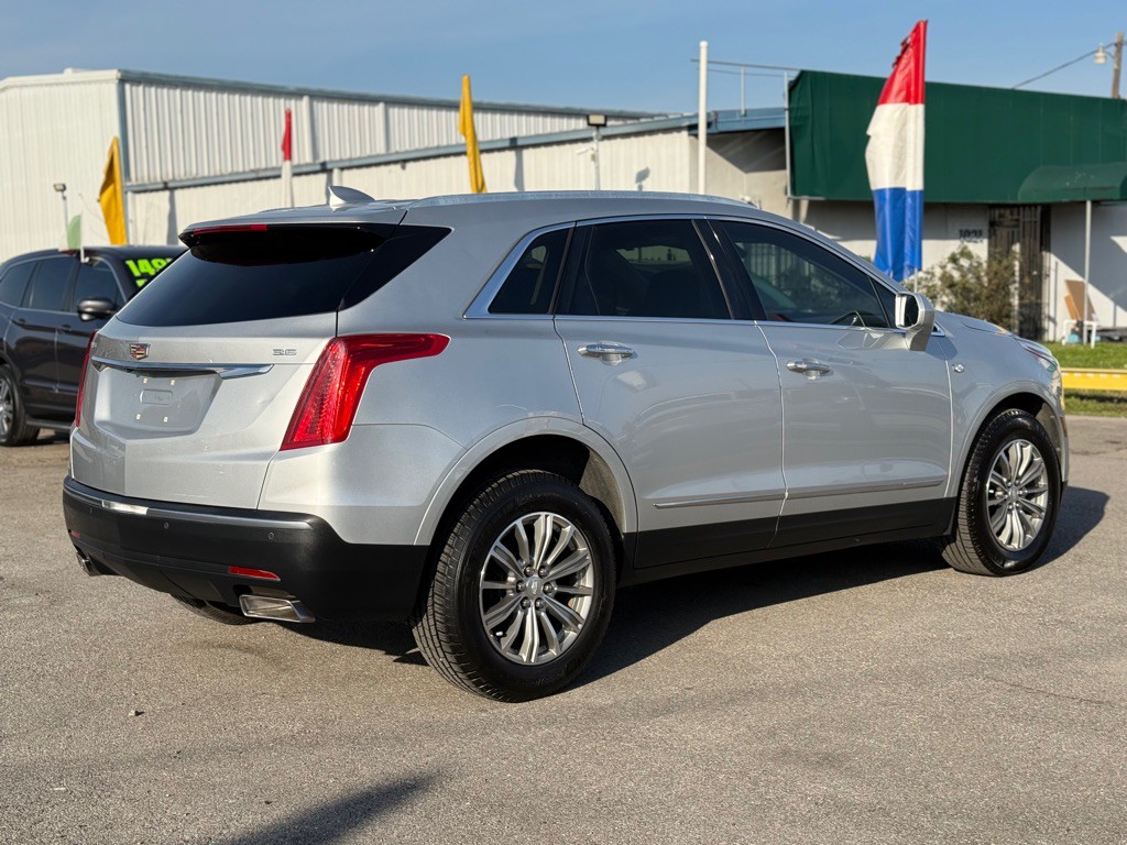 2017 Cadillac XT5 Image 8