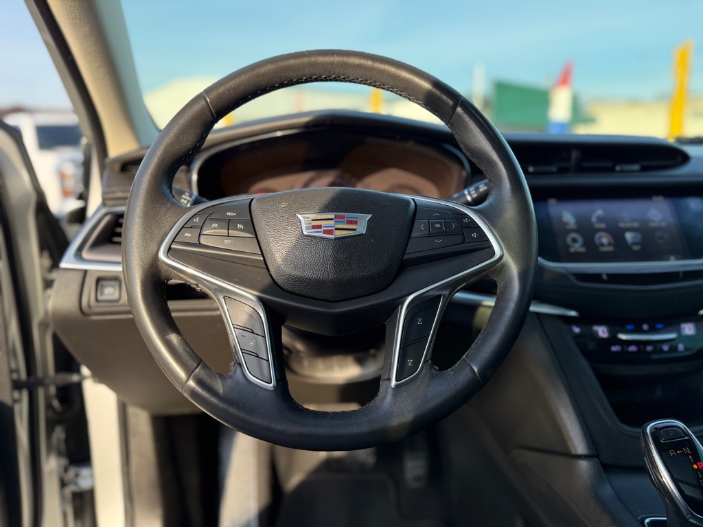 2017 Cadillac XT5 Image 15