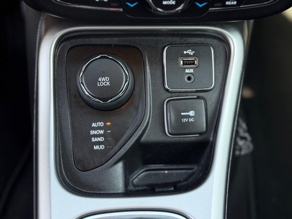 2018 Jeep Compass Image 23