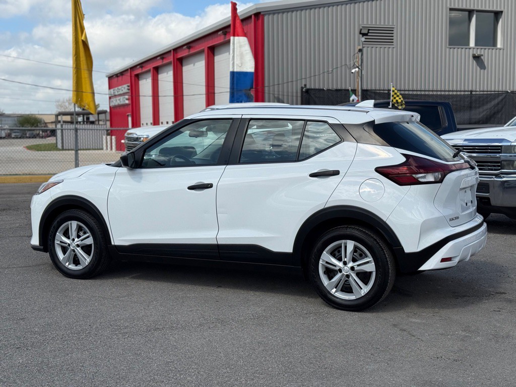 2024 Nissan Kicks Image 4