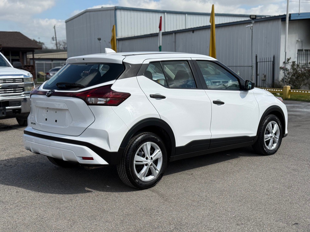 2024 Nissan Kicks Image 7