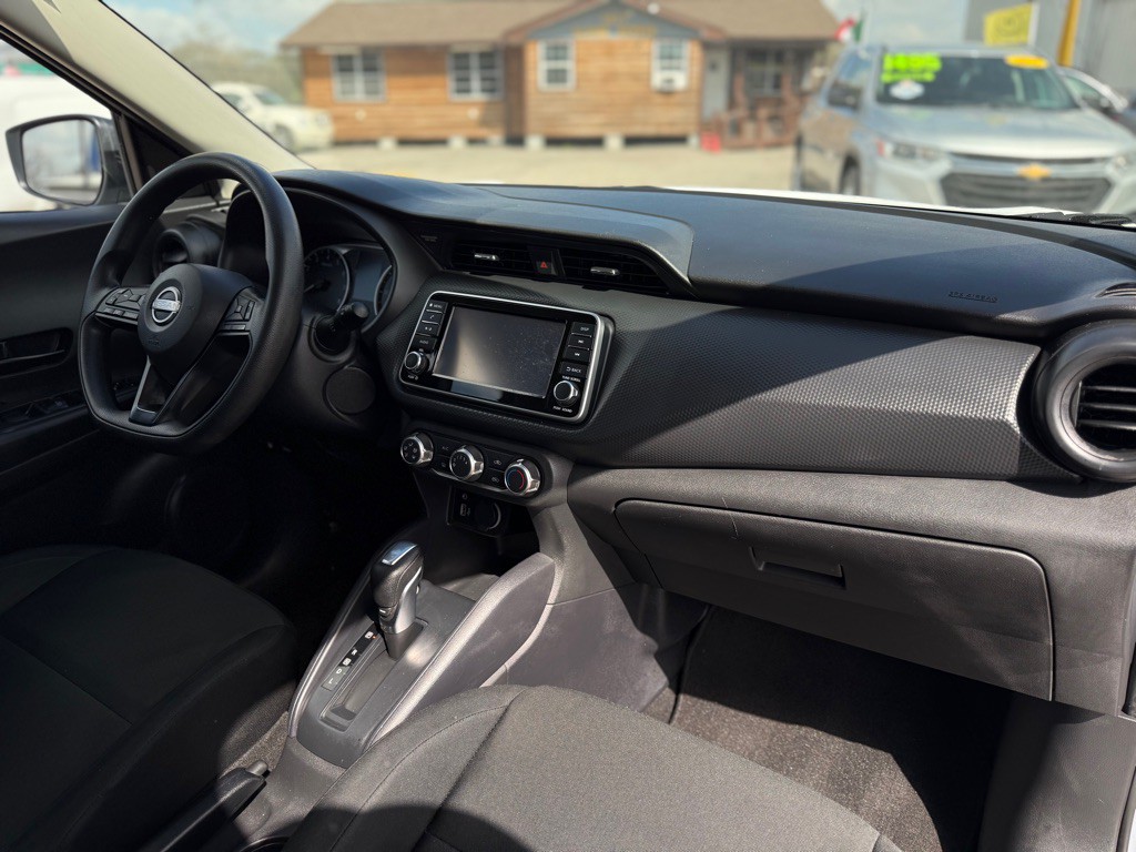 2024 Nissan Kicks Image 21