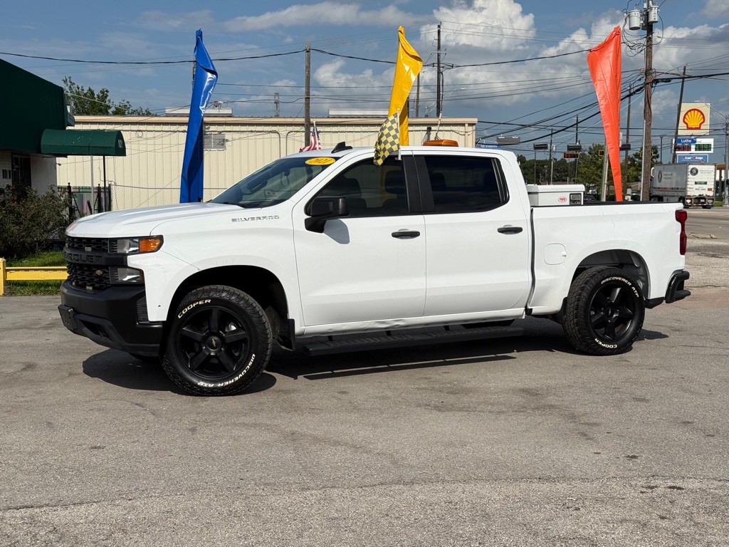 2021 Chevrolet Silverado 1500 Image 2