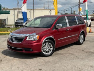 Image for 2015 Chrysler Town & Country Touring L ID: 7274241