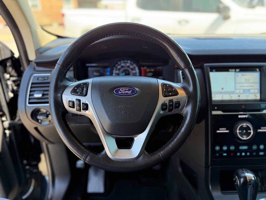 2017 Ford Flex Image 13
