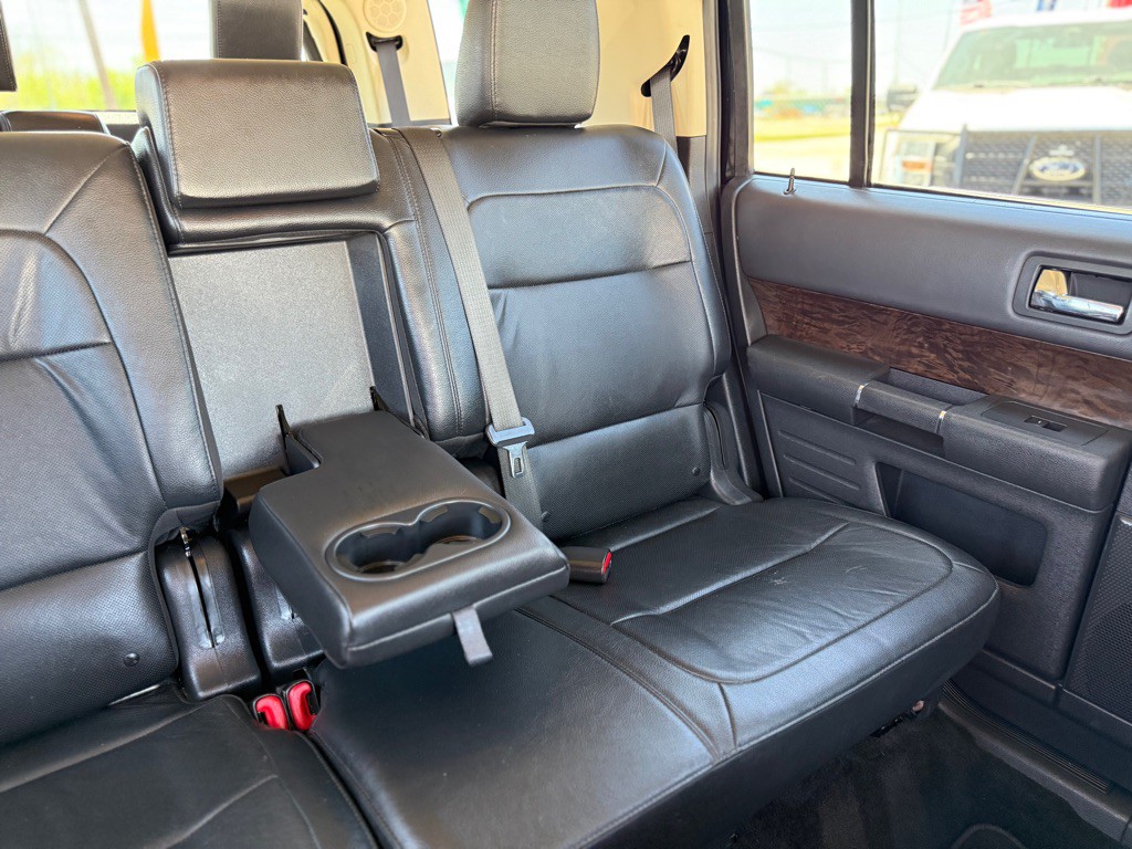 2017 Ford Flex Image 32