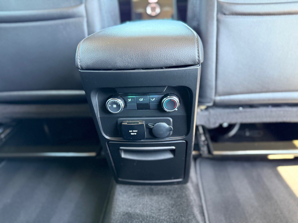 2017 Ford Flex Image 33